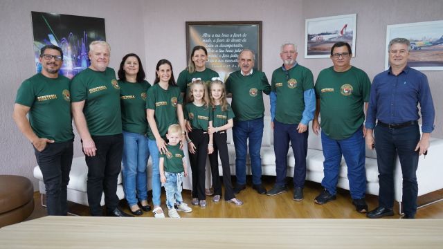 Imagem referente a notícia: Festa do Morango 2026 é lançada em Cascavel e promete atrair milhares de visitantes em agosto