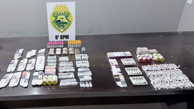 Imagem referente a notícia: Medicamentos contrabandeados são apreendidos em ônibus durante operação da PM em Cascavel