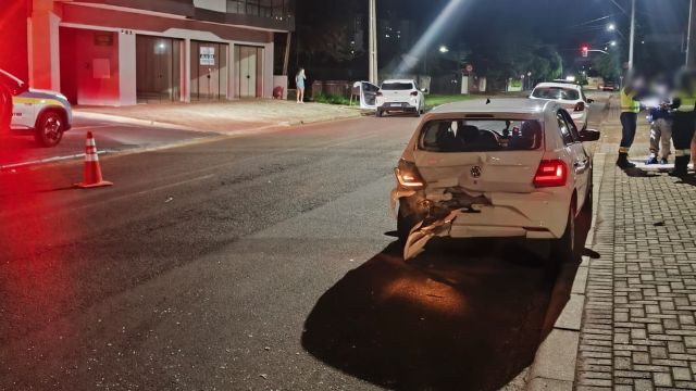Motorista embriagado tenta fugir após acidente e acaba preso no bairro Santa Cruz