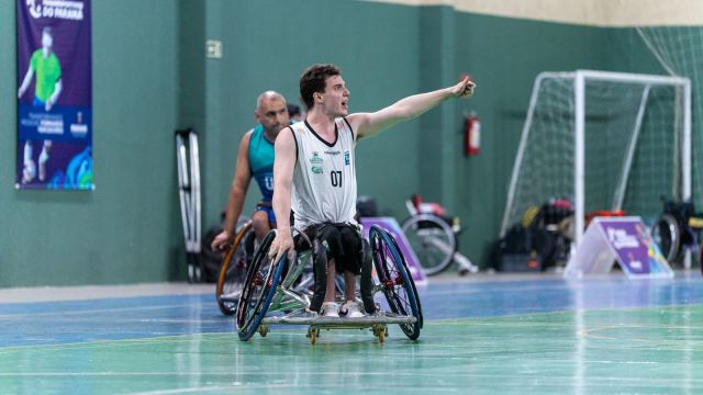 Cascavel recebe competição nacional de basquete em cadeira de rodas com equipes de cinco estados