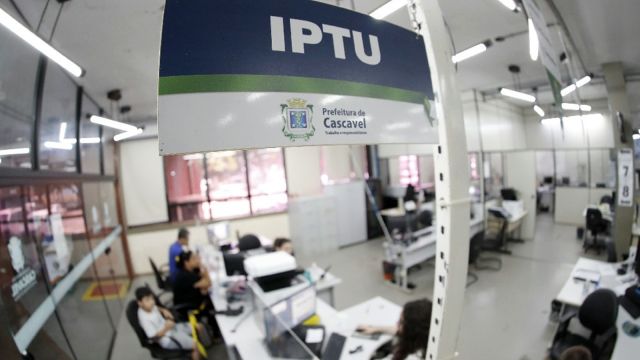 Imagem referente a notícia: NOVA DATA | Prefeitura prorroga pagamento à vista do IPTU com desconto de 20% até o dia 29 de abril