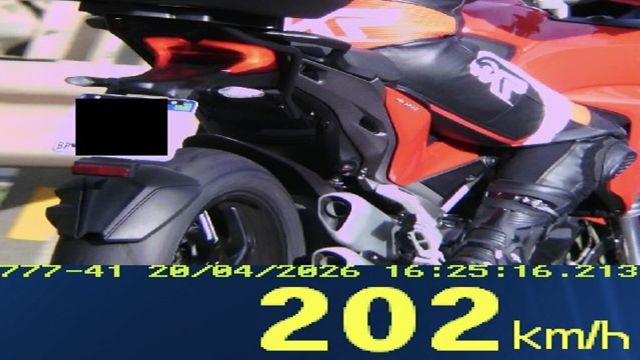 Tiradentes 2026: Mais de cinco mil motoristas foram flagrados acima da velocidade no Paraná