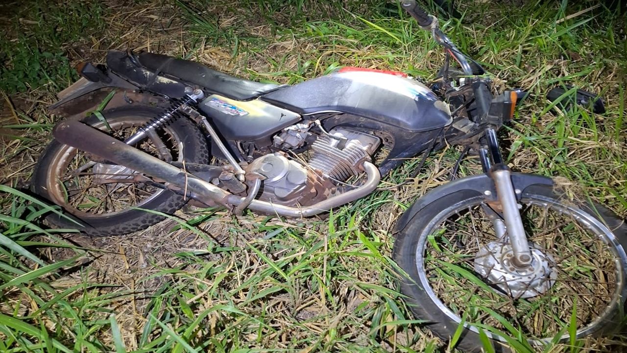 Motociclista de 58 anos morre após perder controle e bater em canaleta na PR-681, em Alto Piquiri