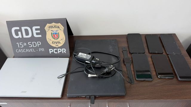 Imagem referente a notícia: Homem é preso em flagrante com eletrônicos furtados e drogas em Cascavel