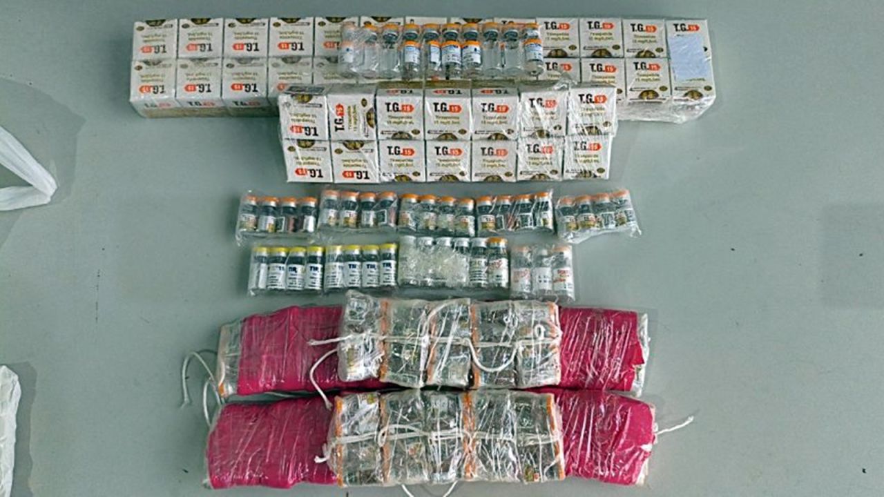 Passageiro é flagrado com medicamentos para emagrecimento avaliados em R$ 300 mil na rodoviária de Cascavel