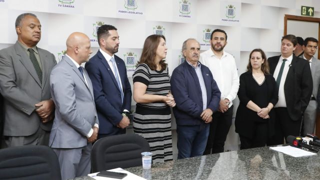 Prefeitura protocola projeto para regulamentar uso de ciclomotores e bicicletas elétricas em Cascavel