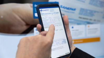 Imagem referente a notícia: Sanepar atinge marca de 2,1 milhões de folhas de papel poupadas com Fatura Digital