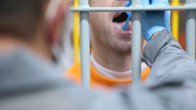 Imagem referente a notícia: Com operação integrada, Paraná amplia coleta de perfis genéticos em unidades penais