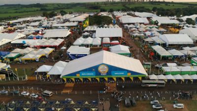 Imagem referente a notícia: Maior feira agrícola da América Latina recebe o Sicoob com R$ 2,4 bilhões em soluções para o campo