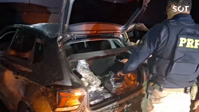 Mulher é presa após perseguição de 60 km com mais de 31 quilos de droga no Paraná