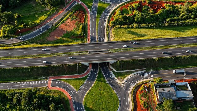 Imagem referente a notícia: Prefeito Renato Silva publica edital que vai garantir obra da trincheira do Cascavel Velho