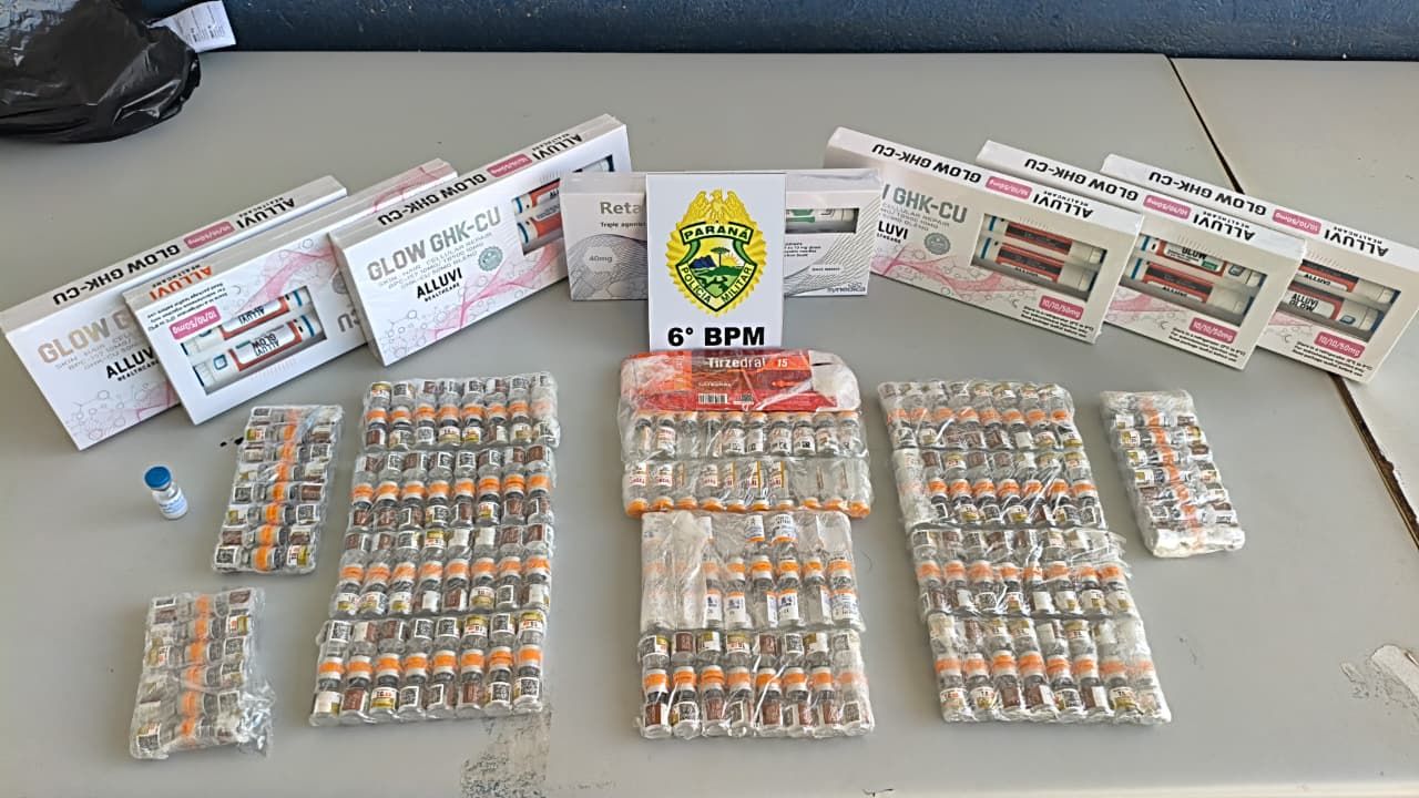PM apreende 230 medicamentos proibidos em abordagem na BR-277 em Cascavel