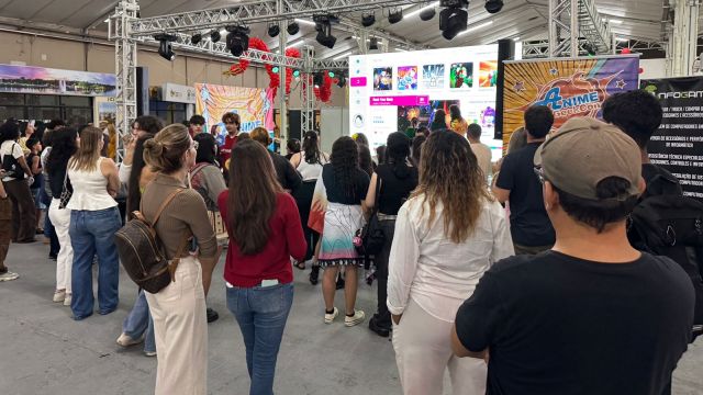 Imagem referente a notícia: Nipofest 2026 atrai 10 mil pessoas no primeiro dia e supera expectativa em Cascavel