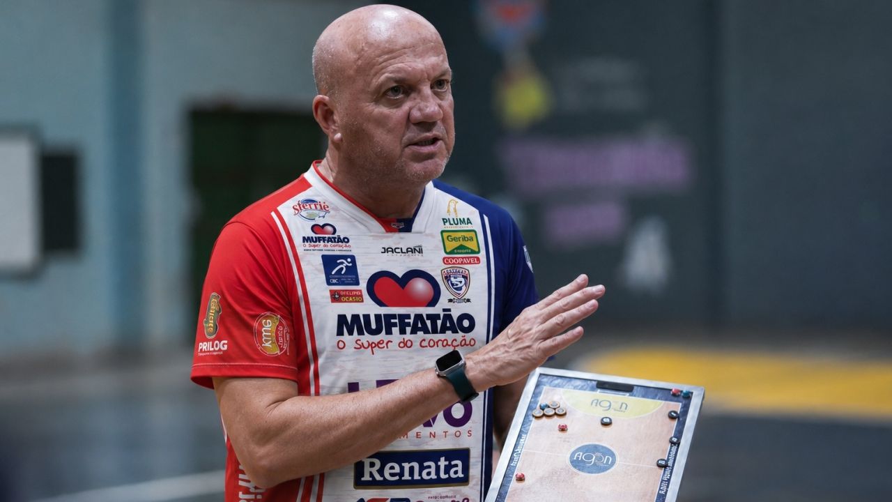 Cascavel Futsal anuncia Banana como novo treinador para sequência da temporada