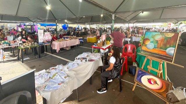 Imagem referente a notícia: Feira da Mulher consolida políticas públicas e impulsiona negócios liderados por elas em Cascavel