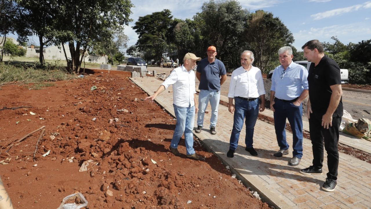 Nova praça com playground e área de convivência será construída no Bairro Cascavel Velho