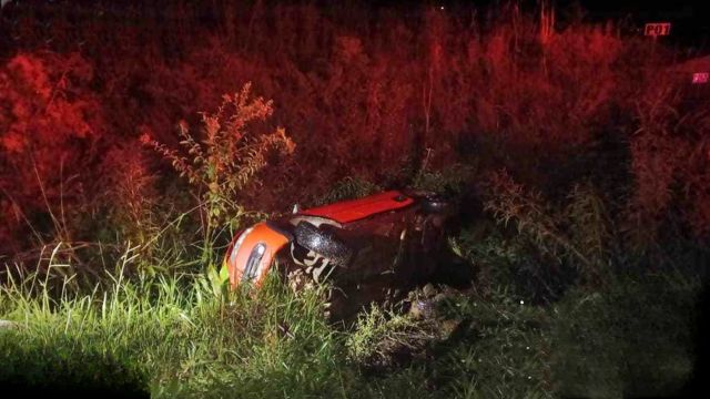 Imagem referente a notícia: Motorista fica ferido após capotamento na PR-170 entre Pinhão e Guarapuava