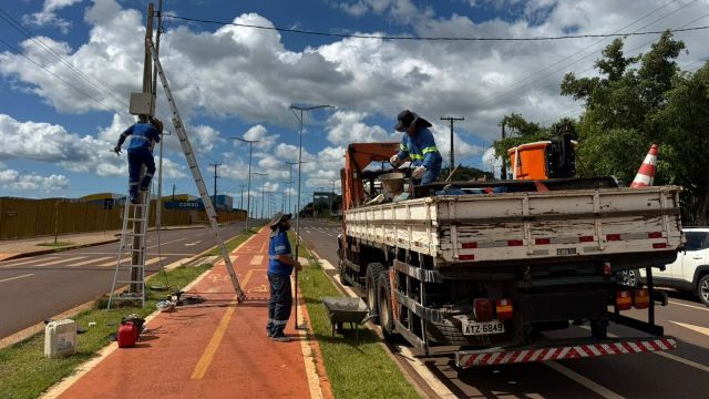 Imagem referente a notícia: WhatsApp da Secretaria de Serviços e Obras Públicas agiliza atendimentos e reduz tempo de resposta em Cascavel
