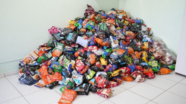 Imagem referente a notícia: Corrida Cascavel Flight Run arrecada mais de 1,5 tonelada para o Banco de Ração de Cascavel