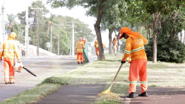 Dia do Gari terá tarde de homenagens, integração e atividades para trabalhadores da limpeza urbana de Cascavel