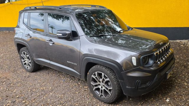 Jeep roubado no Rio de Janeiro é recuperado na PR-180 e motorista acaba preso em flagrante no Paraná