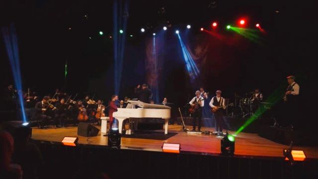 Espetáculo gratuito leva clássicos italianos ao palco do Teatro Municipal Sefrin Filho