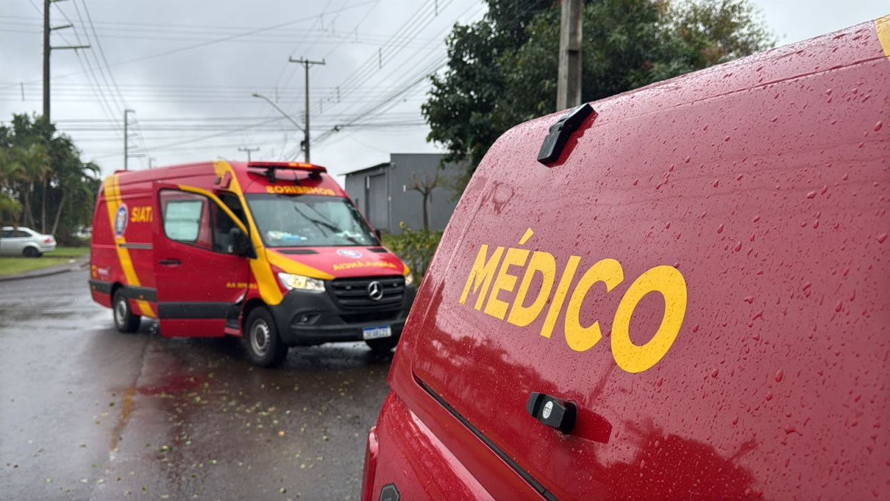 Idoso fica gravemente ferido após ser atropelado por veiculo e motorista foge sem prestar socorro no Jardim Clarito, em Cascavel