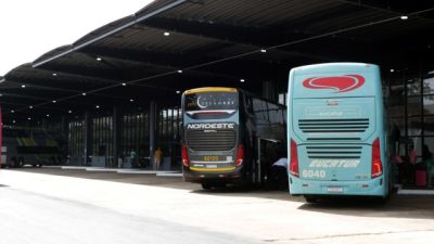 Imagem referente a notícia: Defasada desde 2021, Transitar atualiza tarifa de embarque na Rodoviária de Cascavel