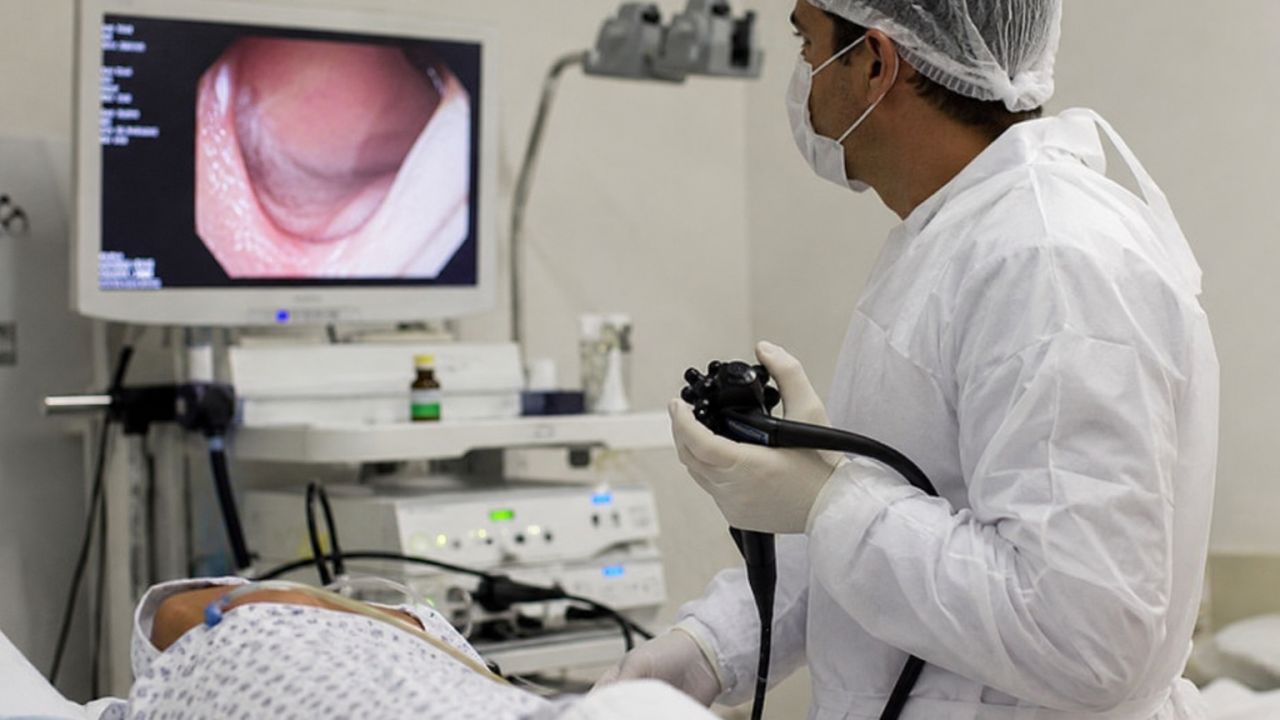 Comissão de Saúde pede ao Estado mais verbas para exames do sistema digestivo em Cascavel