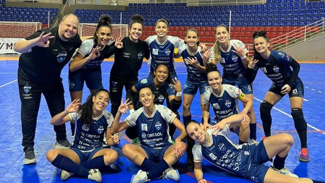 Stein Cascavel Futsal conquista tricampeonato invicto dos Jogos Universitários do Paraná e garante vaga no Brasileiro