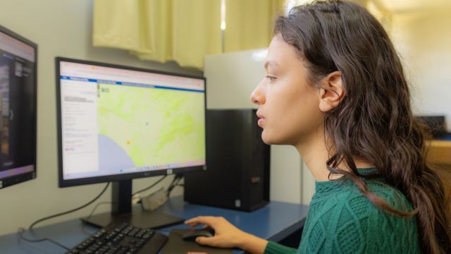 Imagem referente a notícia: Setor criativo emprega mais de 77 mil pessoas no Paraná com avanço da economia digital