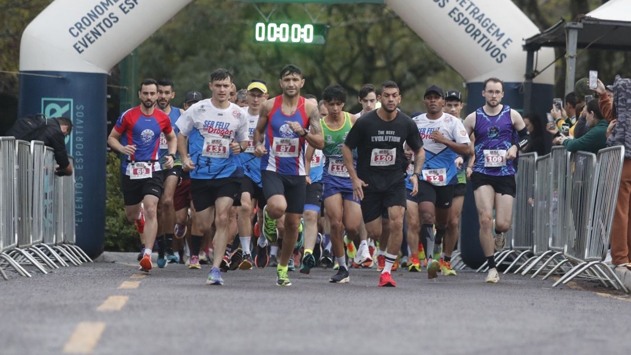 Prefeitura de Cascavel e Itaipu realizam a 2ª Corrida Ser Feliz Sem Drogas no Lago Municipal