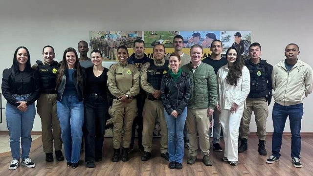 Imagem referente a notícia: Polícia Militar reúne batalhões do Oeste do Paraná em simpósio para padronizar comunicação institucional