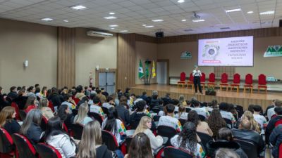 Imagem referente a notícia: Itaipu, Itaipu Parquetec e Seed lançam Projeto +Enem para preparar alunos da rede pública para o vestibular