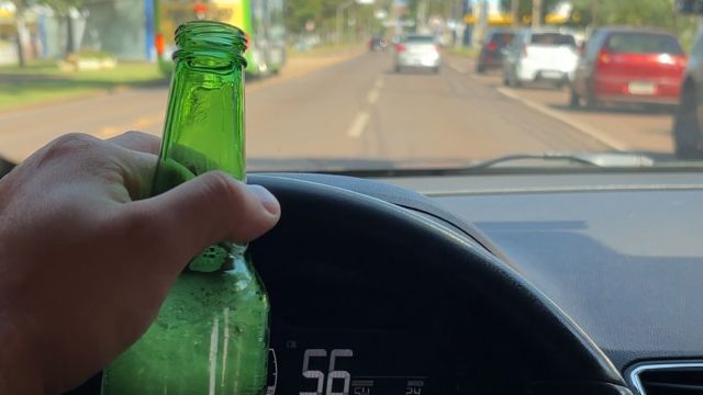 Imagem referente a notícia: Maio Amarelo: Transitar alerta que apenas pequena quantidade de álcool pode ser fatal no trânsito