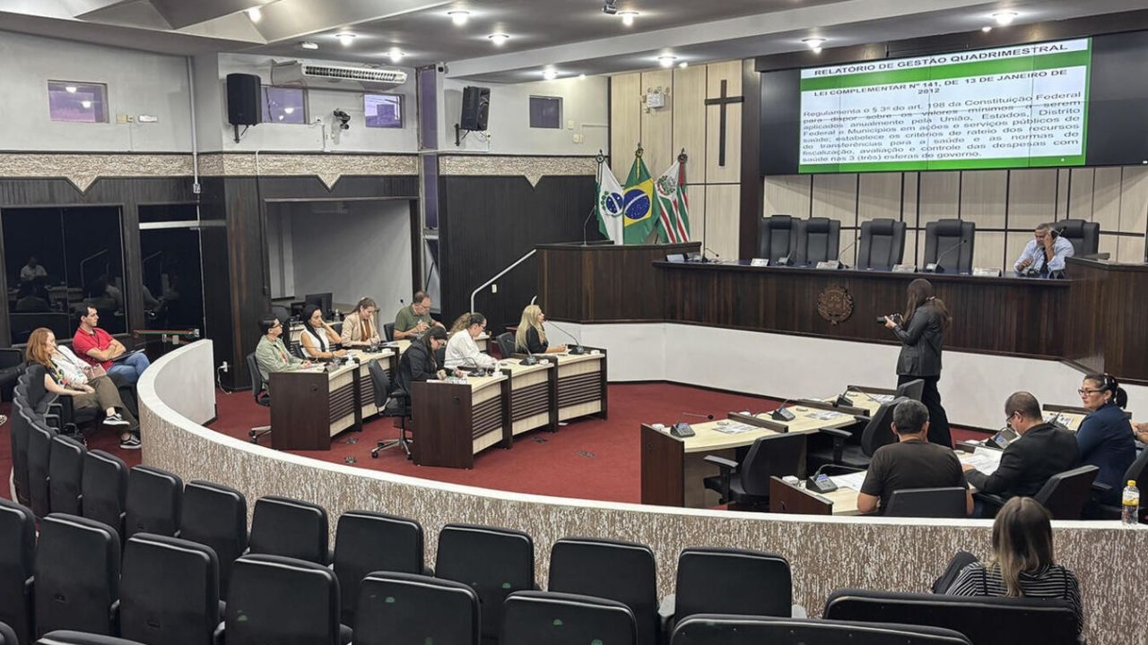 Com 29,41% do orçamento, Saúde de Toledo presta contas no Legislativo