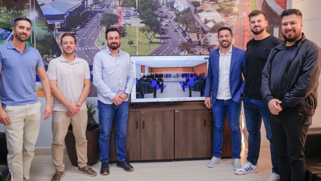 Câmara de Cascavel recebe projeto da Unioeste para adequação de acessibilidade no Legislativo