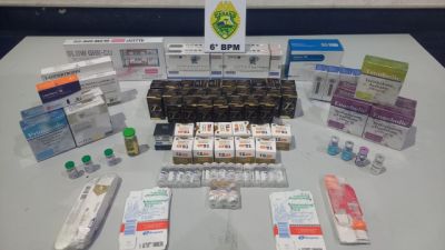 Imagem referente à notícia: Contrabando de medicamentos paraguaios é flagrado em ônibus interestaduais em Cascavel