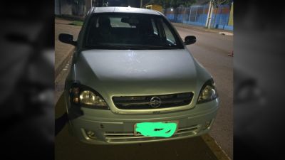 Imagem referente a notícia: Motorista é preso por embriaguez ao volante após ser flagrado dirigindo em zigue-zague no Bairro Interlagos