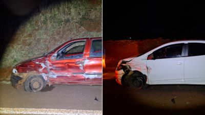 Imagem referente à notícia: Colisão lateral após manobra de ultrapassagem deixa mulher ferida na PR-239 em Quatro Pontes