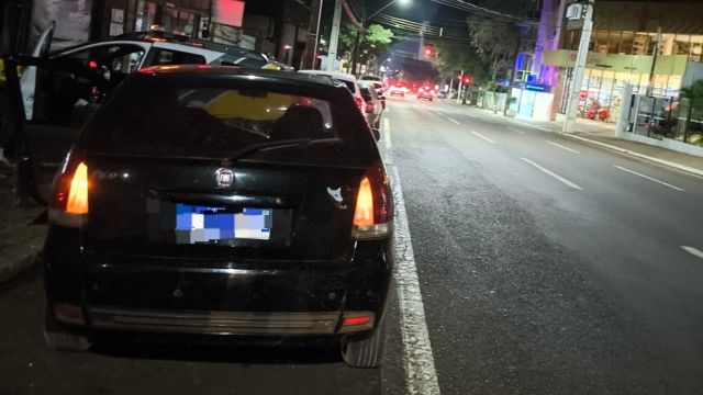 Motorista é preso por embriaguez ao volante após colisão no Centro de Cascavel