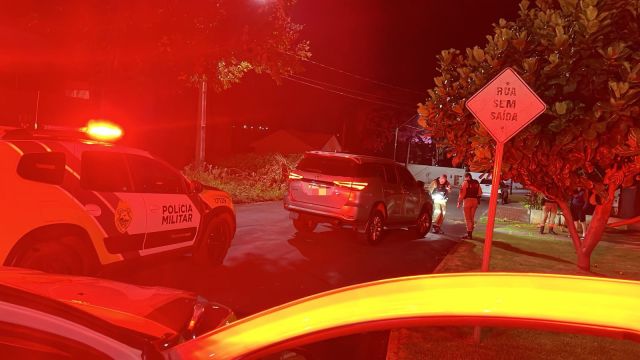 Perseguição termina com recuperação de Hilux SW4 furtada em Cascavel e apreensão de objetos suspeitos