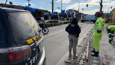 Imagem referente à notícia: Homem de 59 anos morre após ser atropelado por caminhão em cruzamento de Paranaguá