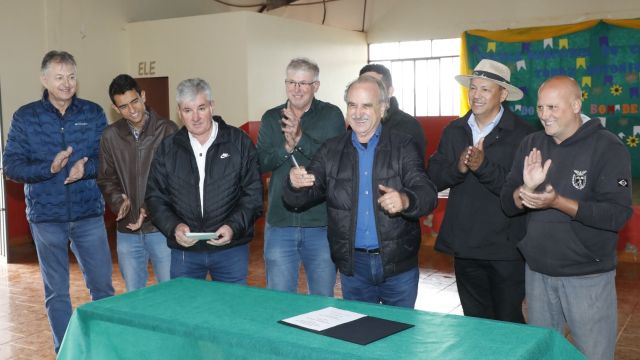 Prefeitura de Cascavel autoriza obra de R$ 16,1 milhões para asfaltar ligação entre Jangada Taborda e Lindoeste