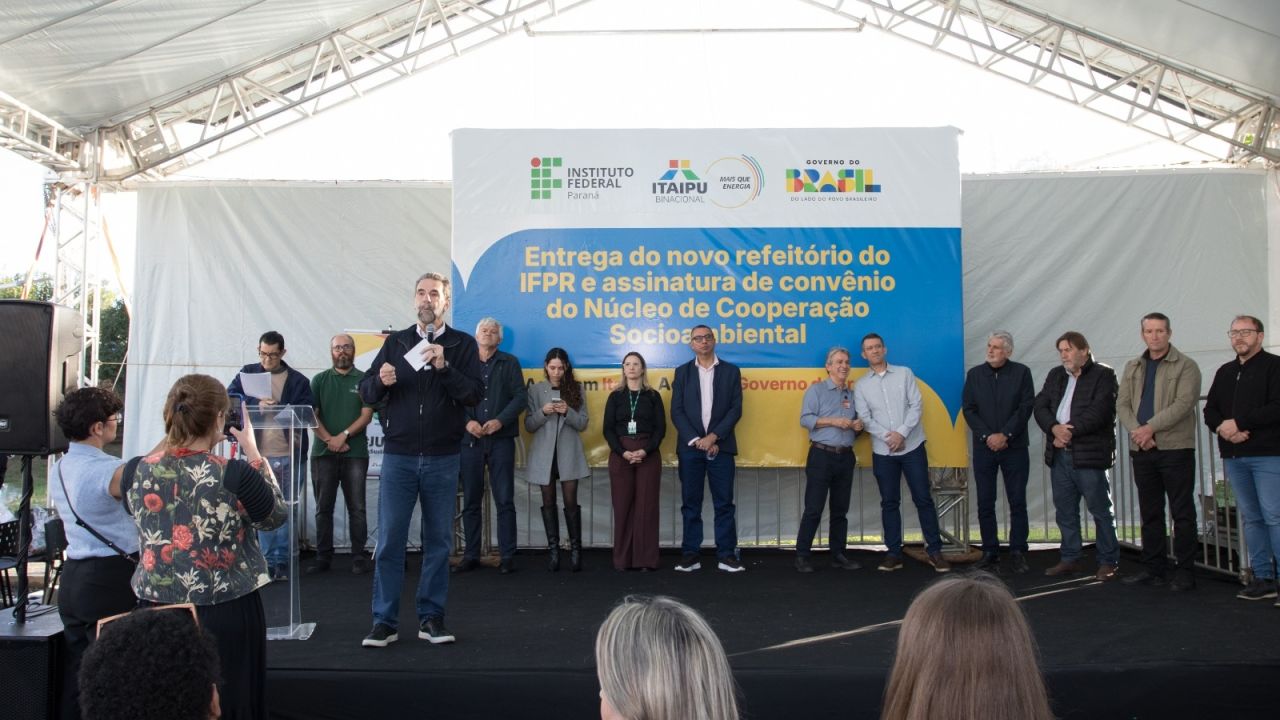 Itaipu entrega equipamentos para o Complexo do Idoso de Irati e formaliza convênio para cultivo de erva-mate