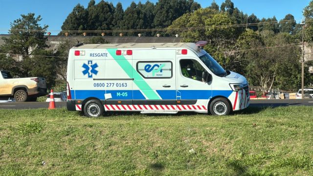 Colisão entre Fiat Strada e Fiat Fiorino mobiliza equipes da EPR Iguaçu na BR-277 em Cascavel