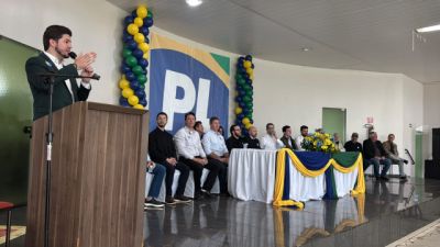 Imagem referente à notícia: Moro, Dallagnol e Filipe Barros participaram de encontro político com lideranças em Corbélia