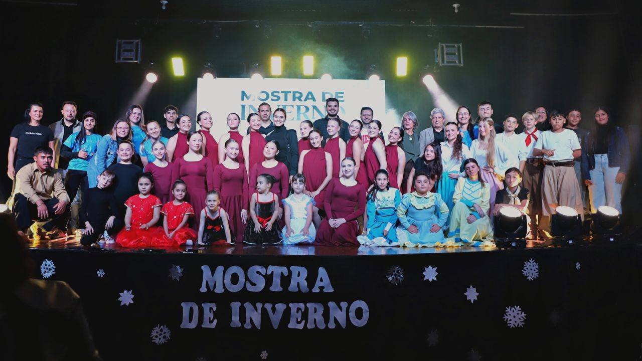 Aplausos e emoção marcam encerramento da Mostra Cultural de Inverno em Itaipulândia