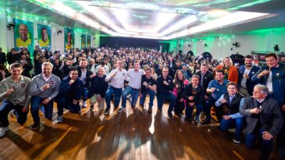 Imagem referente à notícia: Cerca de 1.200 pessoas prestigiaram lançamento da pré-candidatura de Mecabô