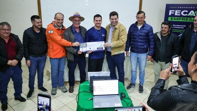 Aporte de R$ 10 milhões a 253 empresários e 80 novas casas reforçam reconstrução de Rio Bonito do Iguaçu